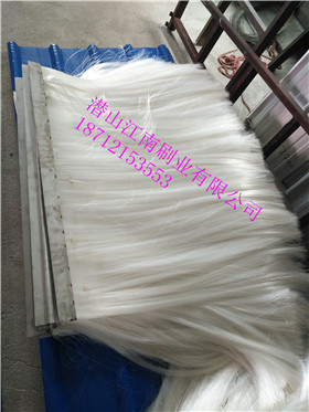 汽车厂涂装挡水长毛条刷（耐腐蚀不锈钢和耐腐蚀刷丝）