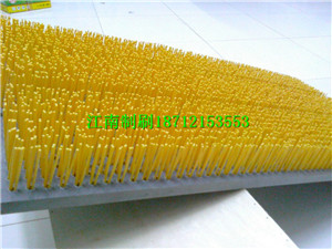 草坪梳草机条刷(底座PVC板+2.6mm丝径粗尼龙丝)