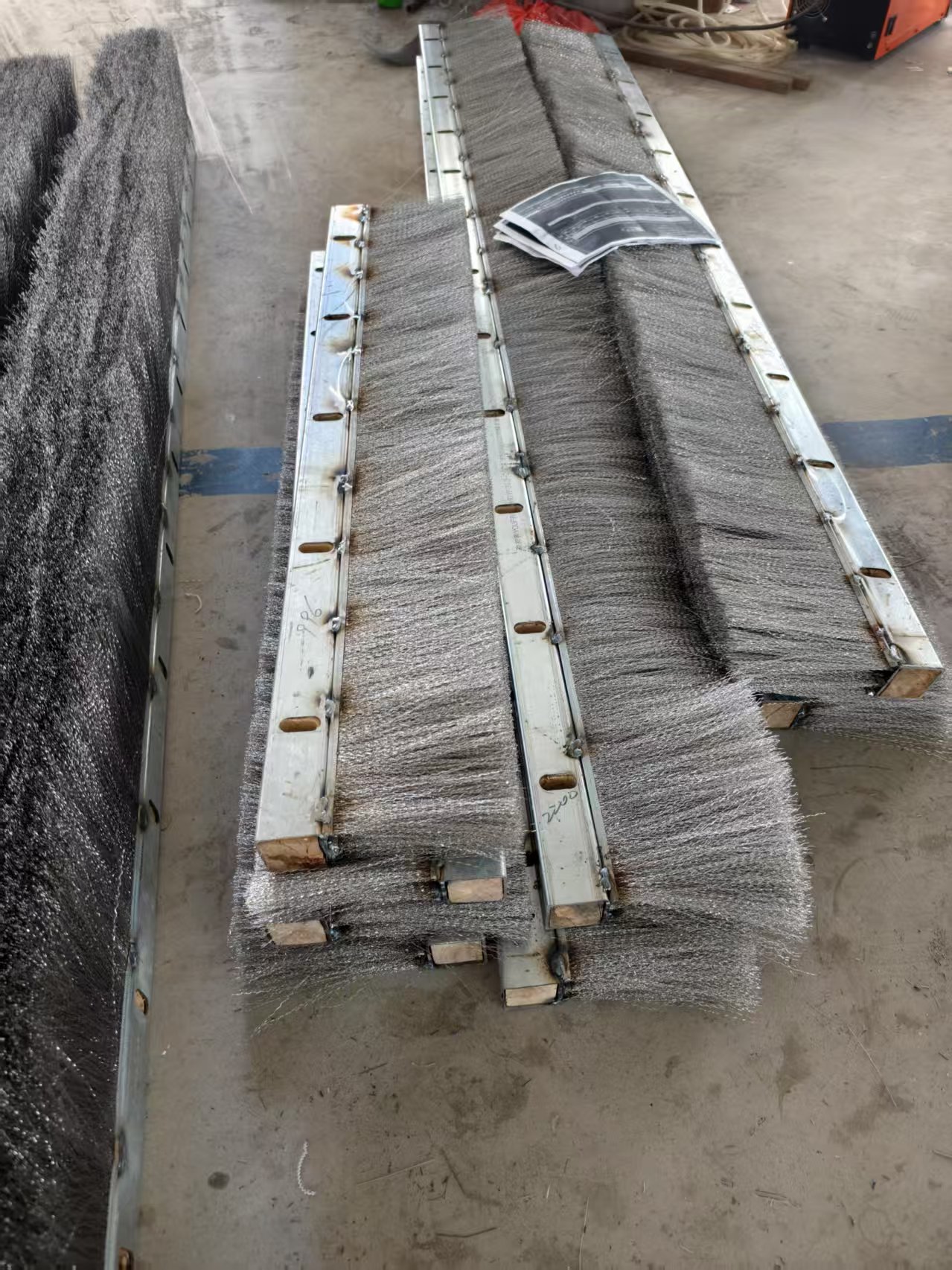 推焦车密封钢刷