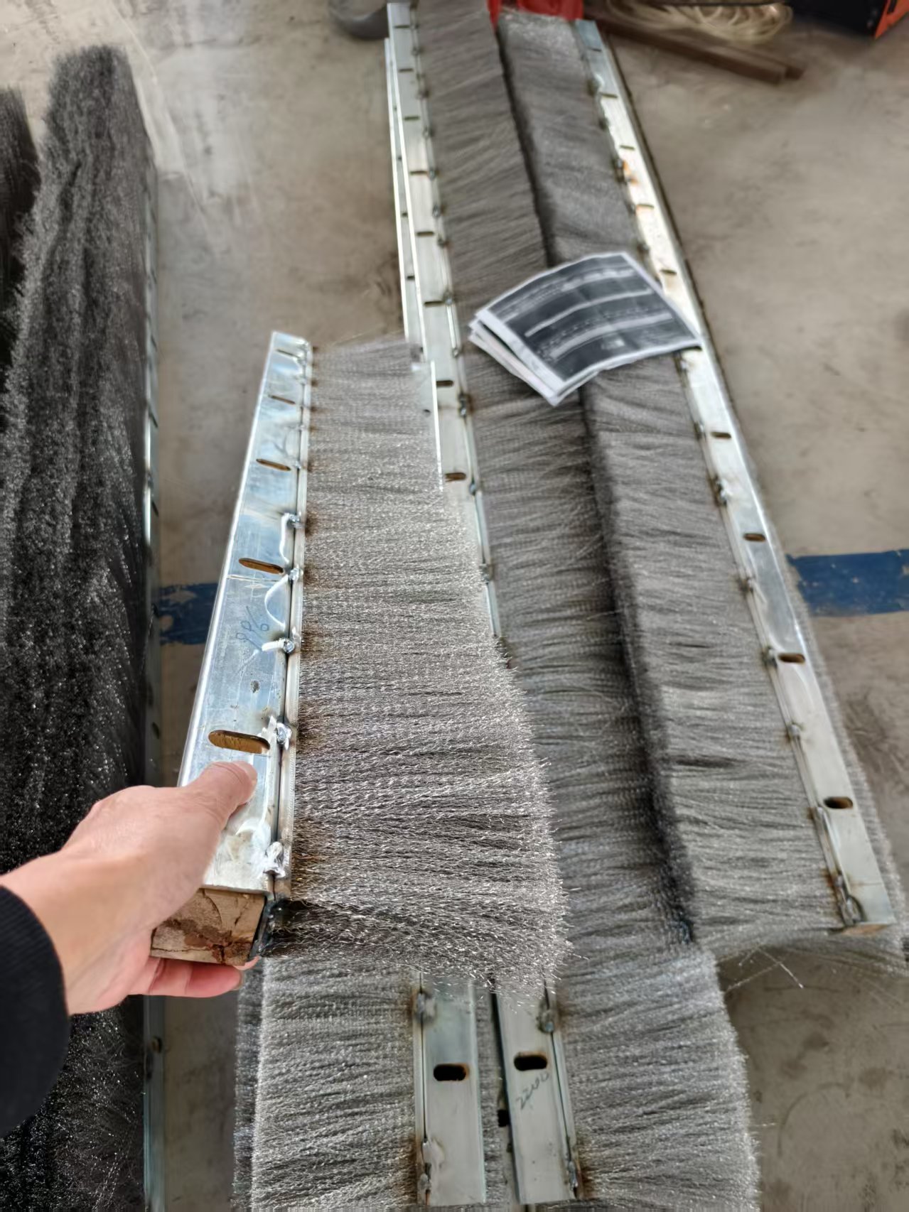 推焦车密封钢刷