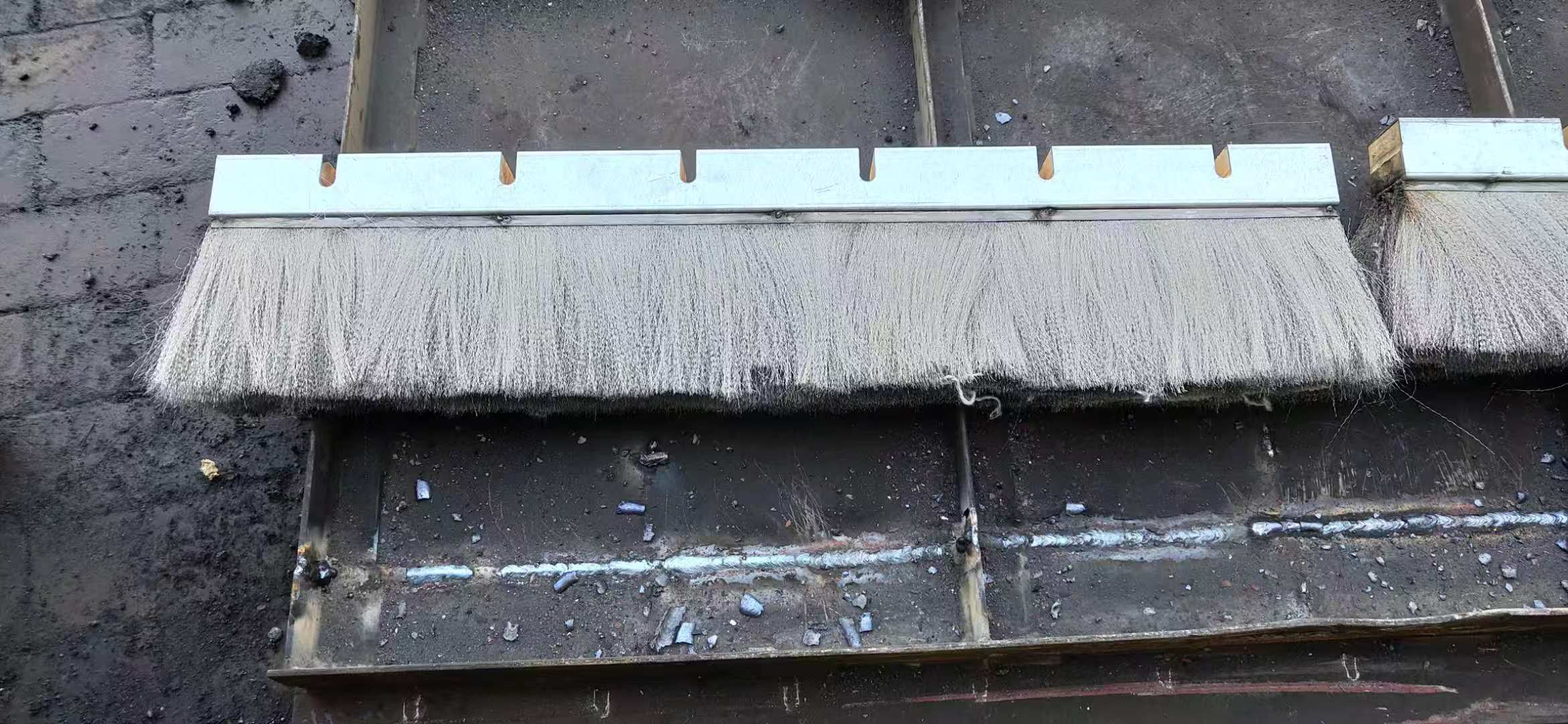 推焦车密封钢刷